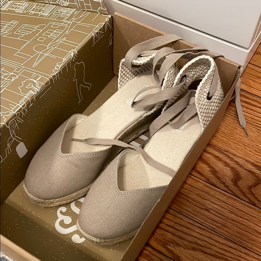 Women's Beige Espadrille Flats